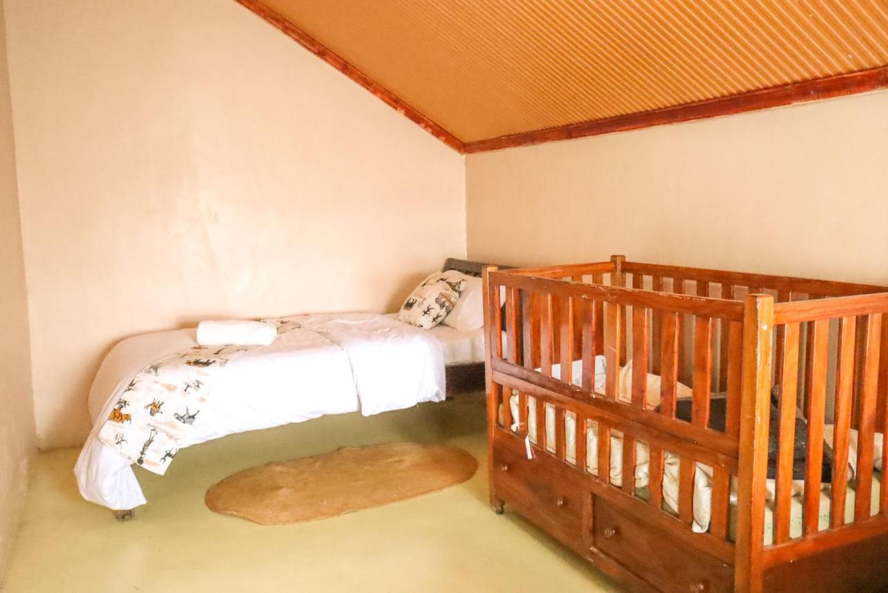 Maili Saba Camp Villa Nakuru Luaran gambar