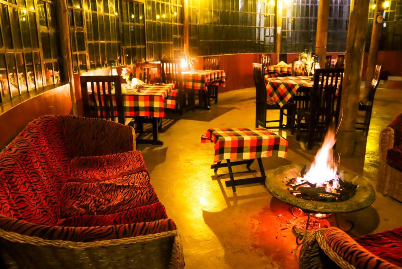 Maili Saba Camp Villa Nakuru Luaran gambar