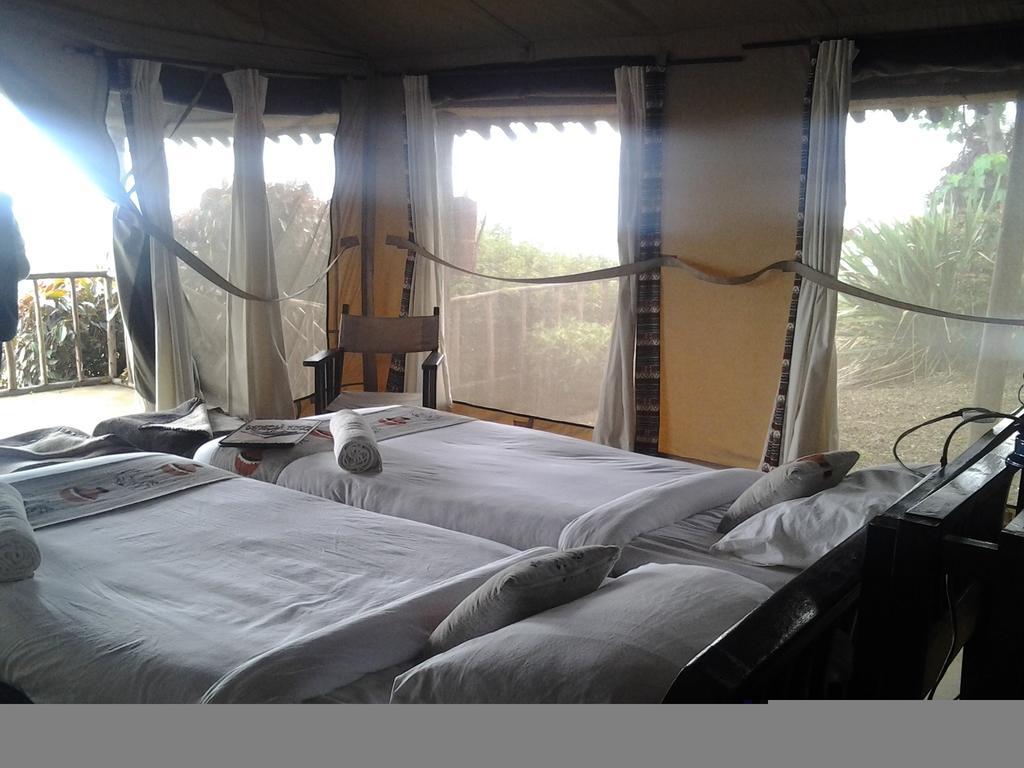Maili Saba Camp Villa Nakuru Bilik gambar